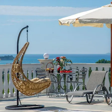 Daphne's Villas Corfu Villa Karousádes