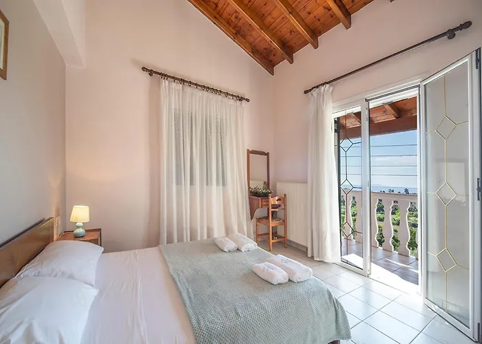 Villa Amalia By Elayan Villas Corfu * Karousádes