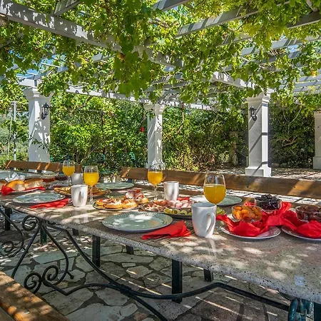 Daphne's Villas Corfu Villa *