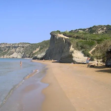 Daphne's Villas Corfu Karousádes