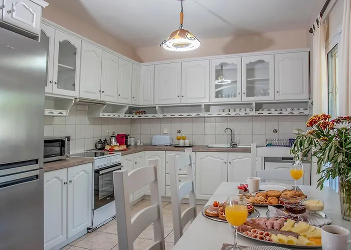 Villa Amalia By Elayan Villas Corfu Карусадес